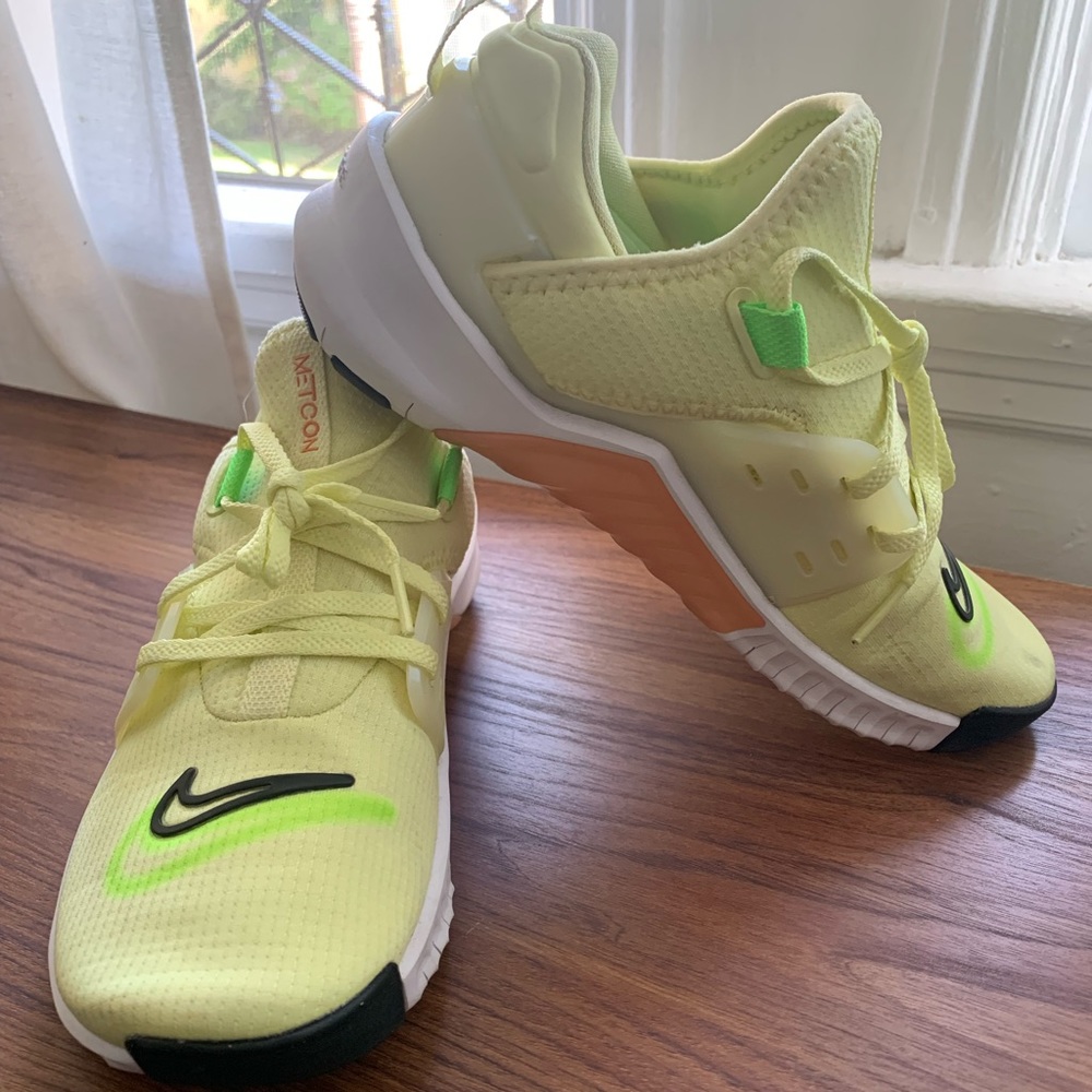 NIKE free Metcon 2 Amp Women’s Training Shoe!